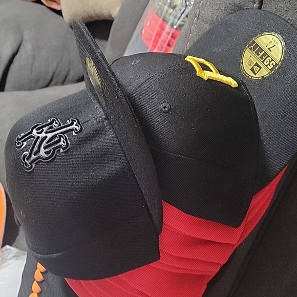 Hat - Picture 2 of 3